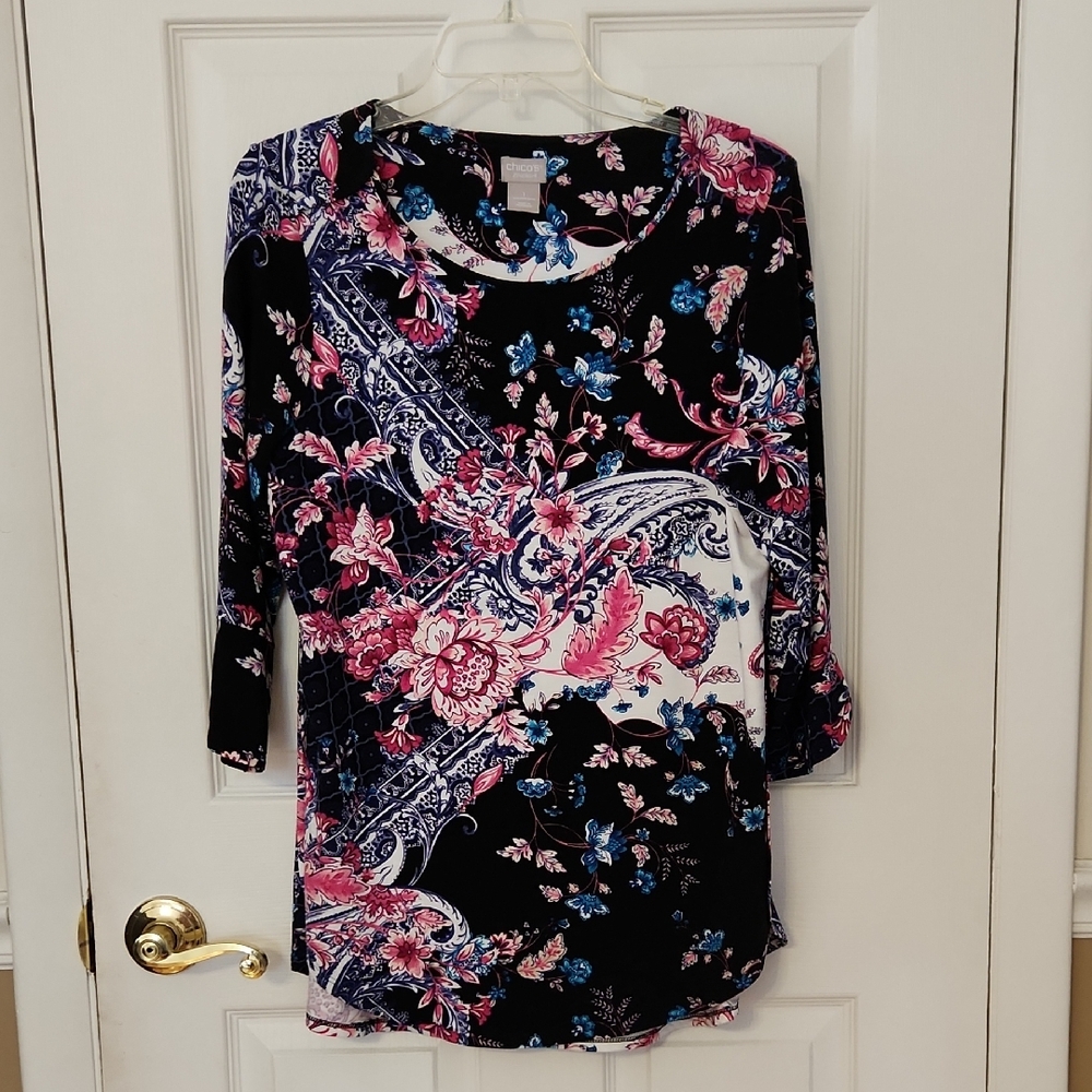 Chico's Zenergy Black Floral Paisley 3/4 Sleeve Tunic Size Medium EUC